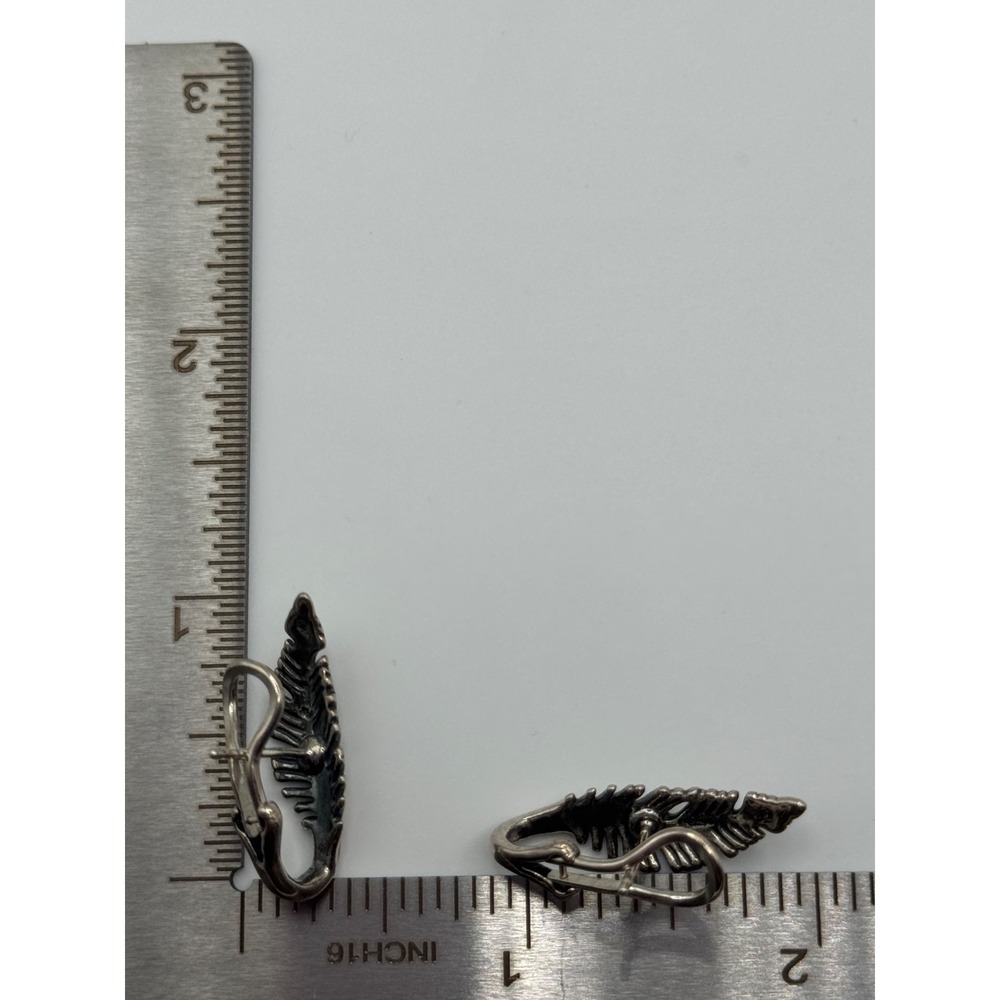 American West Carolyn Pollack Sterling Silver Feather Pierced Earrings - Picture 5 of 10